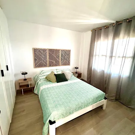 Apartment Atico En El Centro De Con Gran Piscina Comunitaria Salou